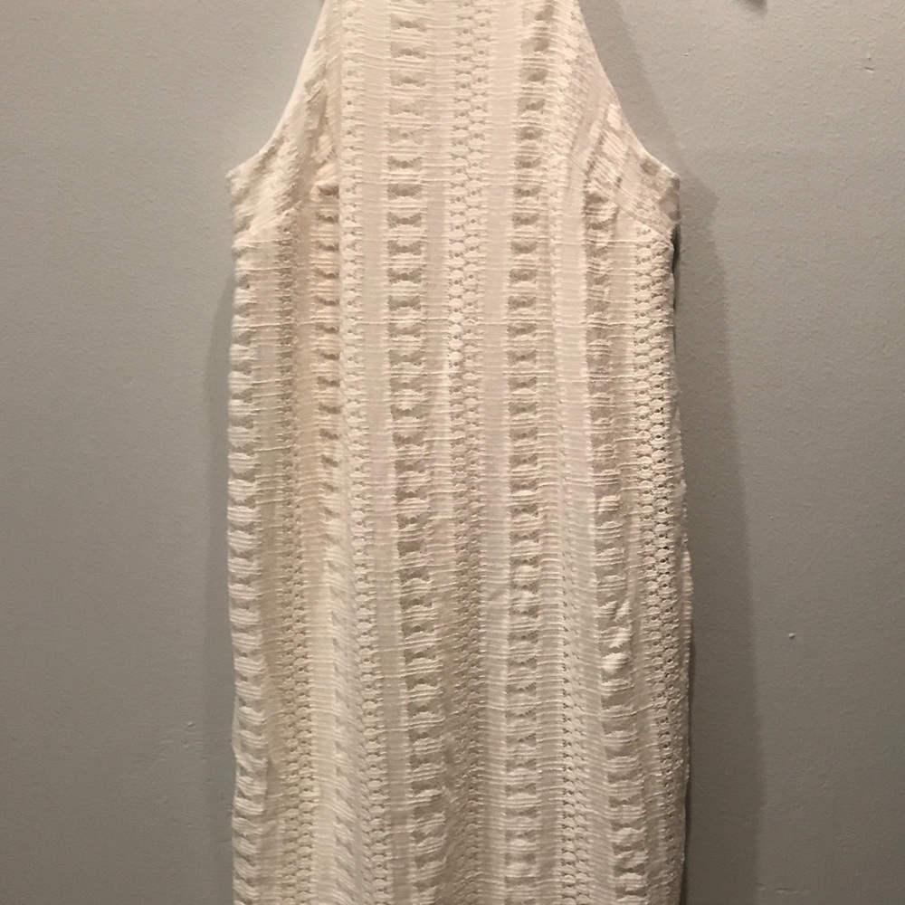 White High Neck Lace Dress - Picture 3 of 5